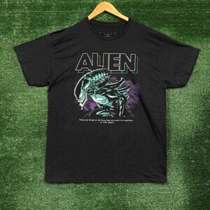 Alien They Only Exist in Nightmare or Outter Space T-shirt size large